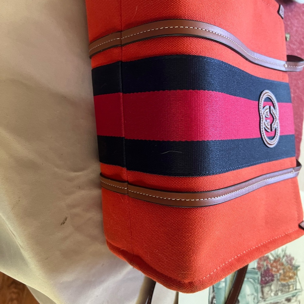 Gorgeous Orange Tote with stripe - Picture 6 of 7
